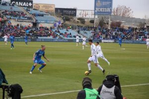 G2b06681814e2f9feca6e1ec0f9841faf83601170f2fb1d122a614b4cd24aa68471a1b2f8ec49f9579adceb1b0ad346e4 640